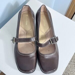 Naturalizer Women's Dark Brown Mary Jane Heels